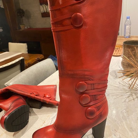 Red Leather Boots - new without tags - Picture 7 of 13